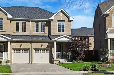 26 Sparks St Aurora Ontario L4G 0Z9