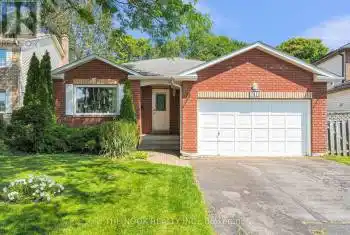 210 Huycke St, Cobourg, Ontario K9A 5K8, 3 Bedrooms Bedrooms, 10 Rooms Rooms,3 BathroomsBathrooms,All Houses,Sold,Huycke,X10405359