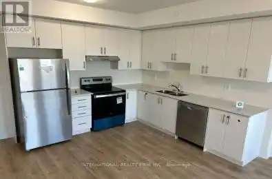 755 Omega Drive Unit# 315 Pickering (Woodlands) Ontario L1V0H1