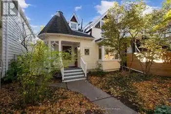 34 Kippendavie Ave, Toronto, Ontario M4L 3R4, 3 Bedrooms Bedrooms, 8 Rooms Rooms,2 BathroomsBathrooms,All Houses,Sold,Kippendavie,E10407724