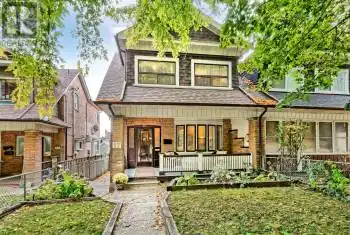 17 Regal Rd, Toronto, Ontario M6H 2J5, 4 Bedrooms Bedrooms, 7 Rooms Rooms,2 BathroomsBathrooms,All Houses,Sold,Regal,C10408595
