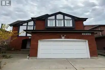 2920 Gulfstream Way, Mississauga, Ontario L5N 6J9, 3 Bedrooms Bedrooms, 6 Rooms Rooms,2 BathroomsBathrooms,All Houses,Rented,Gulfstream,27619163
