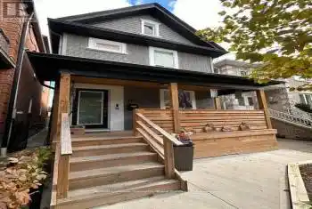 81 Bartlett Ave Unit# Upper, Toronto, Ontario M6H 3E8, 1 Bedroom Bedrooms, 2 Rooms Rooms,1 BathroomBathrooms,All Houses,Rented,Bartlett,W10408671