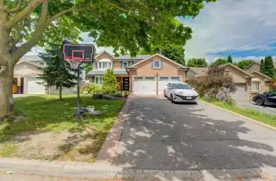 816 Ironwood Crt Whitby Ontario L1N 6S3