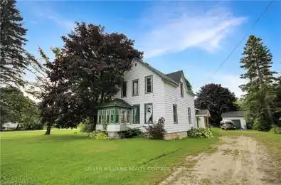 605 Frank St South Bruce Peninsula Ontario N0H 2T0