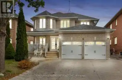 51 Dragon Tree Crescent Brampton (Sandringham-Wellington) Ontario L6R2