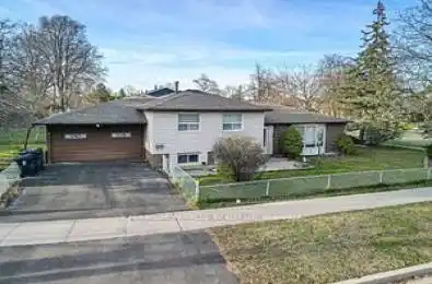 44 Lexington Avenue Toronto (West Humber-Clairville) Ontario M9V2G8