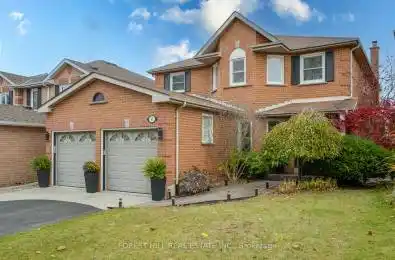63 Dawlish Avenue Aurora (Aurora Highlands) Ontario L4G6R4