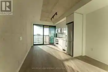 195 McCaul St Unit# 1215, Toronto, Ontario M5T 0E5, 4 Rooms Rooms,1 BathroomBathrooms,Condo,Rented,McCaul,C10412304