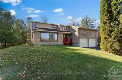 5 ROCKWOOD Drive Braeside Ontario K0A1G0