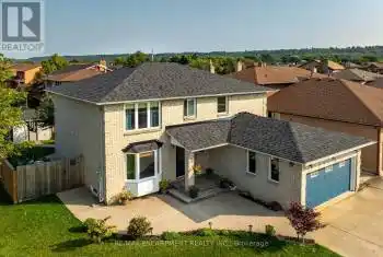 113 Valera Dr, Hamilton, Ontario L8E 4T6, 4 Bedrooms Bedrooms, 7 Rooms Rooms,4 BathroomsBathrooms,All Houses,Sold,Valera,X10415042