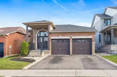 5 Callaghan Crescent Halton Hills (Georgetown) Ontario L7G6A5