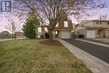 1 The Blvd, New Tecumseth, Ontario L0G 1W0, 3 Bedrooms Bedrooms, 8 Rooms Rooms,3 BathroomsBathrooms,All Houses,Sold,The,N10417430