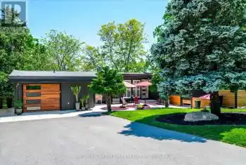 28 Crestwood Ave, Peterborough, Ontario K9J 1M8, 2 Bedrooms Bedrooms, 8 Rooms Rooms,2 BathroomsBathrooms,All Houses,Sold,Crestwood,X10417893