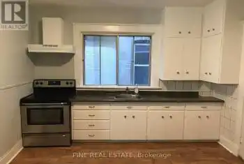 118 Weber St Unit# Main, Kitchener, Ontario N2H 1C9, 1 Bedroom Bedrooms, 4 Rooms Rooms,1 BathroomBathrooms,All Houses,Rented,Weber,X10418057