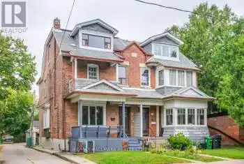 92 Fairview Ave, Toronto, Ontario M6P 3A4, 4 Bedrooms Bedrooms, 8 Rooms Rooms,2 BathroomsBathrooms,All Houses,Sold,Fairview,W10419763