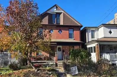 30 Uxbridge Avenue Toronto (Dovercourt-Wallace Emerson-Junction) Ontar