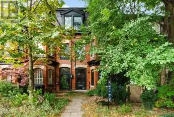 71 Sullivan St Unit# Upper, Toronto, Ontario M5T 1C2, 2 Bedrooms Bedrooms, 5 Rooms Rooms,2 BathroomsBathrooms,All Houses,Rented,Sullivan,C10420552