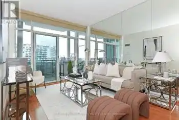 600 QUEENS Quay Unit# SPH22, Toronto, Ontario M5V 3M3, 1 Bedroom Bedrooms, 5 Rooms Rooms,1 BathroomBathrooms,Condo,Sold,QUEENS,C10421148
