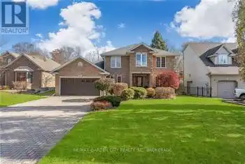 91 KUNDA PARK Blvd, Pelham, Ontario L0S 1E7, 4 Bedrooms Bedrooms, 13 Rooms Rooms,All Houses,Sold,KUNDA PARK,X10420283