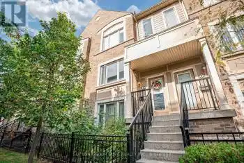 3120 Boxford Cres Unit# 4, Mississauga, Ontario L5M 0X1, 3 Bedrooms Bedrooms, 6 Rooms Rooms,3 BathroomsBathrooms,All Houses,Sold,Boxford,W10422014