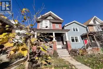 32 Garnet Ave Unit# Upper, Toronto, Ontario M6G 1V5, 2 Bedrooms Bedrooms, 5 Rooms Rooms,1 BathroomBathrooms,All Houses,Rented,Garnet,W10422498
