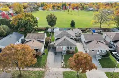 22 Bridlington Rd London Ontario N6E 1X4