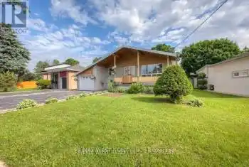 146 Verobeach Blvd Unit# UPPER, Toronto, Ontario M9M 1R1, 3 Bedrooms Bedrooms, 6 Rooms Rooms,1 BathroomBathrooms,All Houses,Rented,Verobeach,W10423329