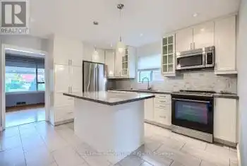671 Browns Line Unit# 671A, Toronto, Ontario M8W 3V7, 4 Bedrooms Bedrooms, 12 Rooms Rooms,2 BathroomsBathrooms,All Houses,Sold,Browns,W10423299