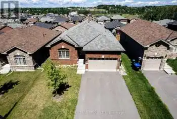 34 Beausoleil Dr, Penetanguishene, Ontario L9M 0V8, 2 Bedrooms Bedrooms, 7 Rooms Rooms,3 BathroomsBathrooms,All Houses,Sold,Beausoleil,S10423740