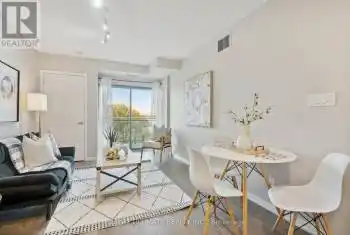 2464 Weston Rd Unit# 501, Toronto, Ontario M9N 0A2, 1 Bedroom Bedrooms, 5 Rooms Rooms,1 BathroomBathrooms,Condo,Sold,Weston,W10424093