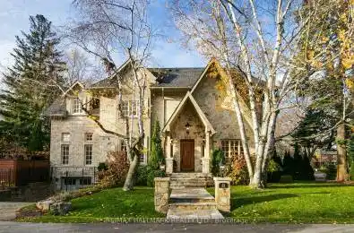 32 Highgate Road Toronto (Kingsway South) Ontario M8X1N8