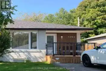 139 Septonne (Main) Ave Unit# main, Newmarket, Ontario L3Y 2W4, 3 Bedrooms Bedrooms, 4 Rooms Rooms,2 BathroomsBathrooms,All Houses,Rented,Septonne (Main),N10425983