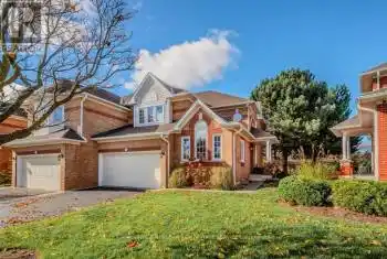 2145 Country Club Dr Unit# 4, Burlington, Ontario L7M 4E1, 3 Bedrooms Bedrooms, 7 Rooms Rooms,3 BathroomsBathrooms,All Houses,Sold,Country Club,W10425949
