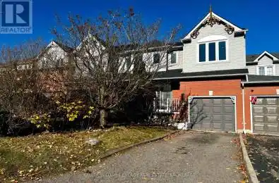 32 Trewin Lane Clarington (Bowmanville) Ontario L1C4W9