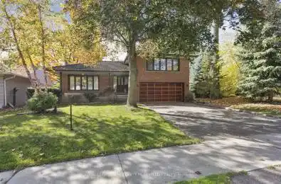 26 Boxwood Rd Toronto Ontario M9C 2W5