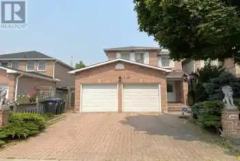 260 Wallenberg Cres, Mississauga, Ontario L5B 3N4, 3 Bedrooms Bedrooms, 8 Rooms Rooms,4 BathroomsBathrooms,All Houses,Rented,Wallenberg,W10428493