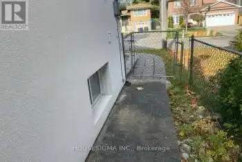 139 Horsham Ave, Toronto, Ontario M2N 2A3, 2 Bedrooms Bedrooms, 3 Rooms Rooms,1 BathroomBathrooms,Condo,Rented,Horsham,C10428665