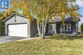 15 Herrell Ave, Barrie, Ontario L4N 6T5, 3 Bedrooms Bedrooms, 6 Rooms Rooms,3 BathroomsBathrooms,All Houses,Rented,Herrell,S10428980