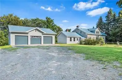 3070 OLD BOY Rd South Frontenac Ontario K0H 1X0