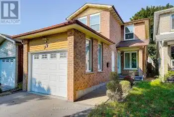 77 Greenbelt Cres, Richmond Hill, Ontario L4C 5S1, 3 Bedrooms Bedrooms, 7 Rooms Rooms,3 BathroomsBathrooms,All Houses,Sold,Greenbelt,N10430857