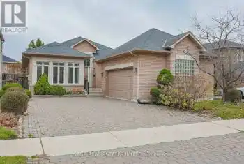 11 Brookgreene Cres, Richmond Hill, Ontario L4C 0M1, 3 Bedrooms Bedrooms, 7 Rooms Rooms,4 BathroomsBathrooms,All Houses,Rented,Brookgreene,N10432435