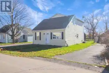 5 Porter Ave, Haldimand, Ontario N0A 1H0, 4 Bedrooms Bedrooms, 8 Rooms Rooms,2 BathroomsBathrooms,All Houses,Sold,Porter,X10433081