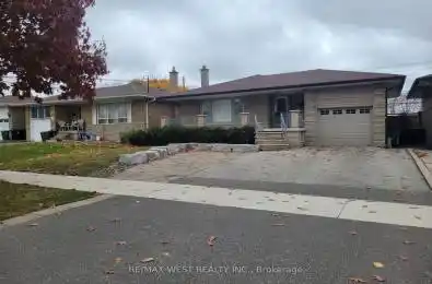 17 Aikenhead Road Toronto (Kingsview Village-The Westway) Ontario M9R2
