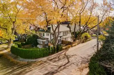 85 Deloraine Ave Toronto Ontario M5M 2A8