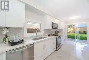 152 Hansen Rd, Brampton, Ontario L6V 2G6, 4 Bedrooms Bedrooms, 7 Rooms Rooms,2 BathroomsBathrooms,All Houses,Sold,Hansen,W10441913
