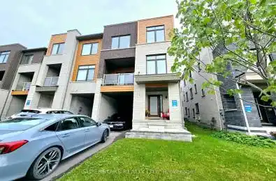 15 Delano Way Newmarket Ontario L3X 0L1