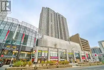 8 Hillcrest Ave Unit# 1515, Toronto, Ontario M2N 6Y6, 2 Bedrooms Bedrooms, 6 Rooms Rooms,2 BathroomsBathrooms,Condo,Sold,Hillcrest,C10650046