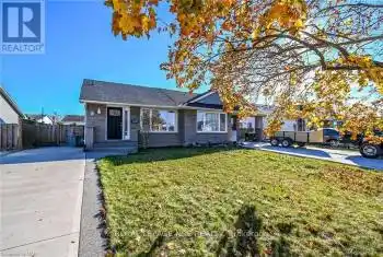 8 DUNDEE Dr, St. Catharines, Ontario L2P 3T1, 3 Bedrooms Bedrooms, 5 Rooms Rooms,2 BathroomsBathrooms,All Houses,Sold,DUNDEE,X10420537