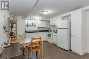 75 CEDAR St, Guelph, Ontario N1G 1C4, ,1 BathroomBathrooms,All Houses,Rented,CEDAR,X11822704